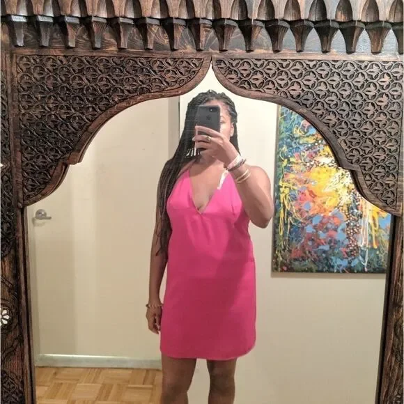 Hot pink dress   - Picture 3 of 8
